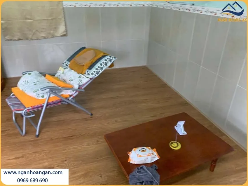 Sàn Nhà Được Lắp Đặt Bởi Sàn Gỗ Công Nghiệp Độc Đáo Sàn Nhà Được Lắp Đặt Bởi Sàn Gỗ Công Nghiệp Độc Đáo
