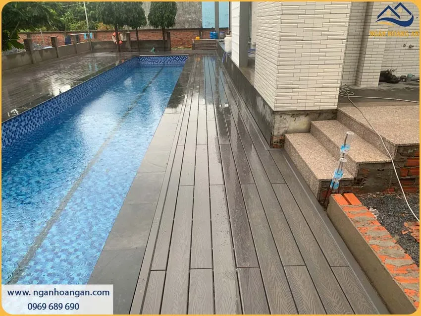 Lắp Đặt Sàn Gỗ Nhựa Ngoài Trời Cho Sàn Hồ Bơi Chống Trơn Trượt Lắp Đặt Sàn Gỗ Nhựa Ngoài Trời Cho Sàn Hồ Bơi Chống Trơn Trượt