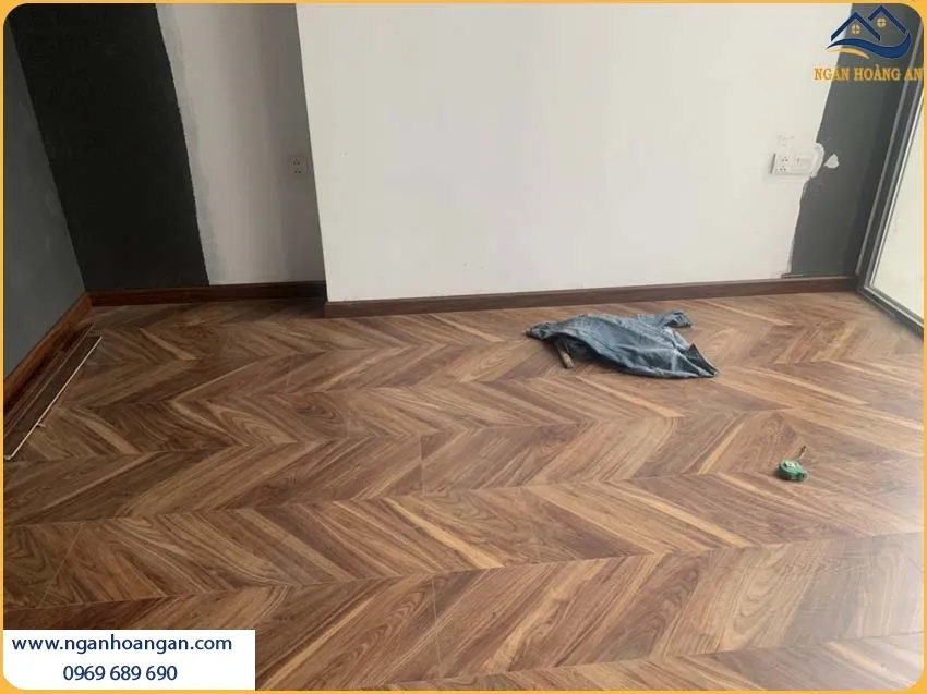 Thi Công Sàn Gỗ Vân Xương Cá Morser Tạo Nên Sự Sang Trọng