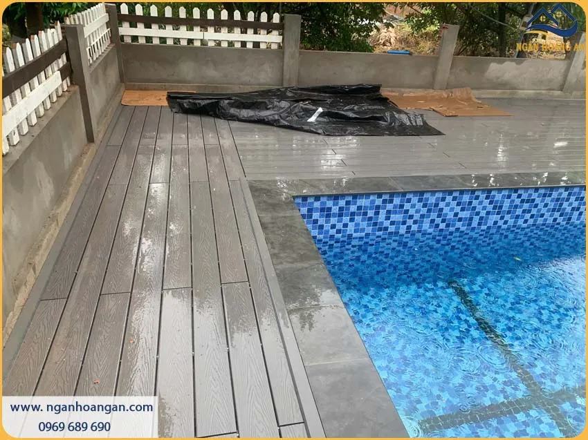 Lắp Đặt Sàn Gỗ Nhựa Ngoài Trời Cho Sàn Hồ Bơi Chống Trơn Trượt Lắp Đặt Sàn Gỗ Nhựa Ngoài Trời Cho Sàn Hồ Bơi Chống Trơn Trượt