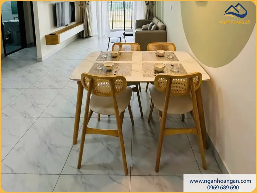 Chung Cư Trước Khi Lát Sàn Nhựa Hèm Khoá THFloor HS8004 