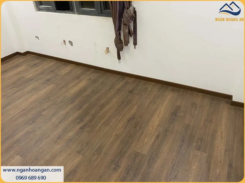 Thi Công Sàn Gỗ Công Nghiệp Robina Không Bị Công Vênh Hay Co Ngót