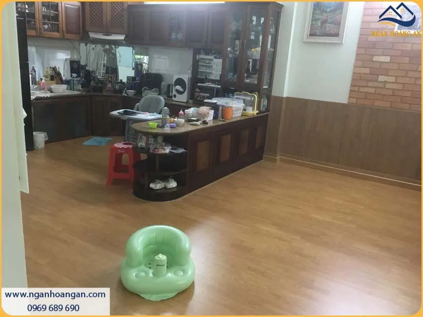 Lắp Đặt Sàn Gỗ Công Nghiệp Cho Nhà Ở Điểm Nhấn Cho Không Gian
