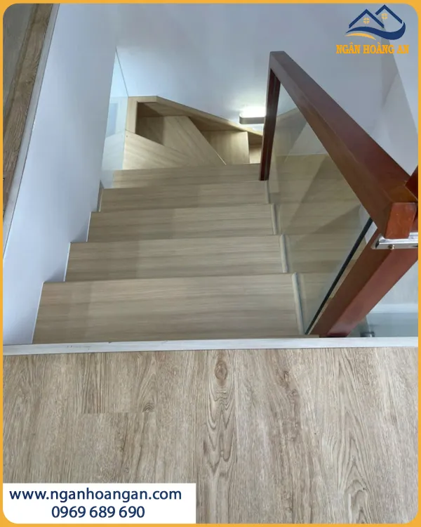 Công Trình Thi Công Sàn Gỗ Robina AQ0307 Chất Lượng Cao
