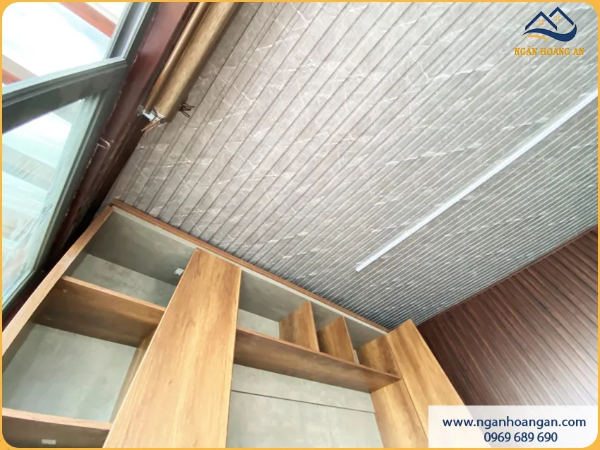 Công Ty Ốp Trần Nhà Ở Bằng Lam Sóng Uy Tín