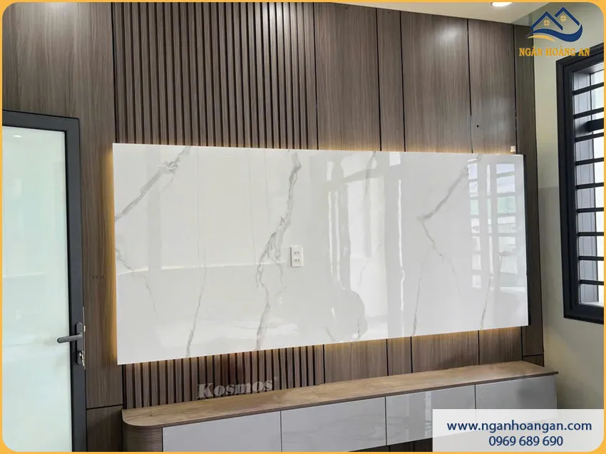 Công Ty Ốp Vách Tivi Bằng Tấm Than Tre Chuyên Nghiệp