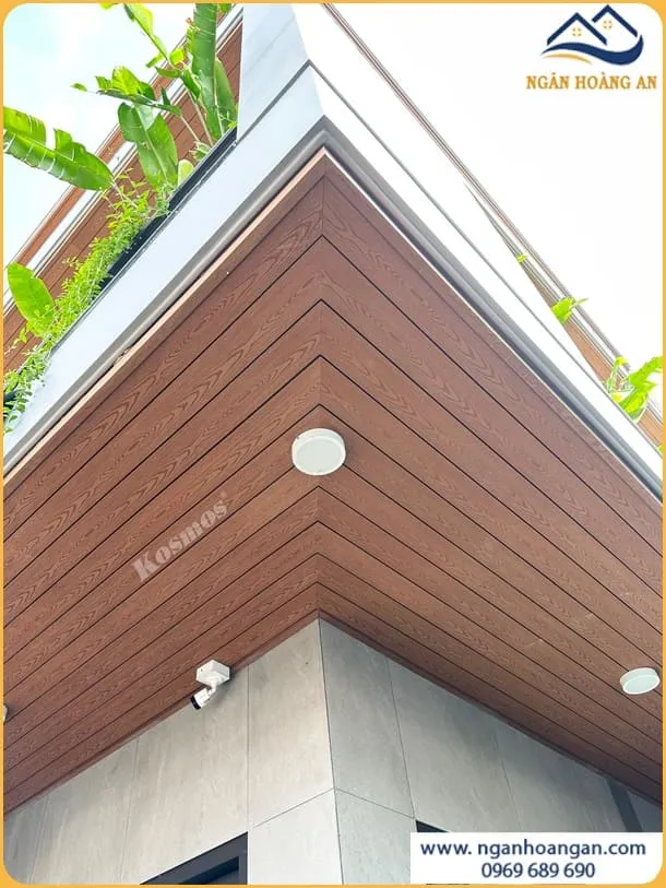 Cửa Hàng Bán Ốp Trần Gỗ Nhựa Ngoài Trời Chất Lượng Cửa Hàng Bán Ốp Trần Gỗ Nhựa Ngoài Trời Chất Lượng