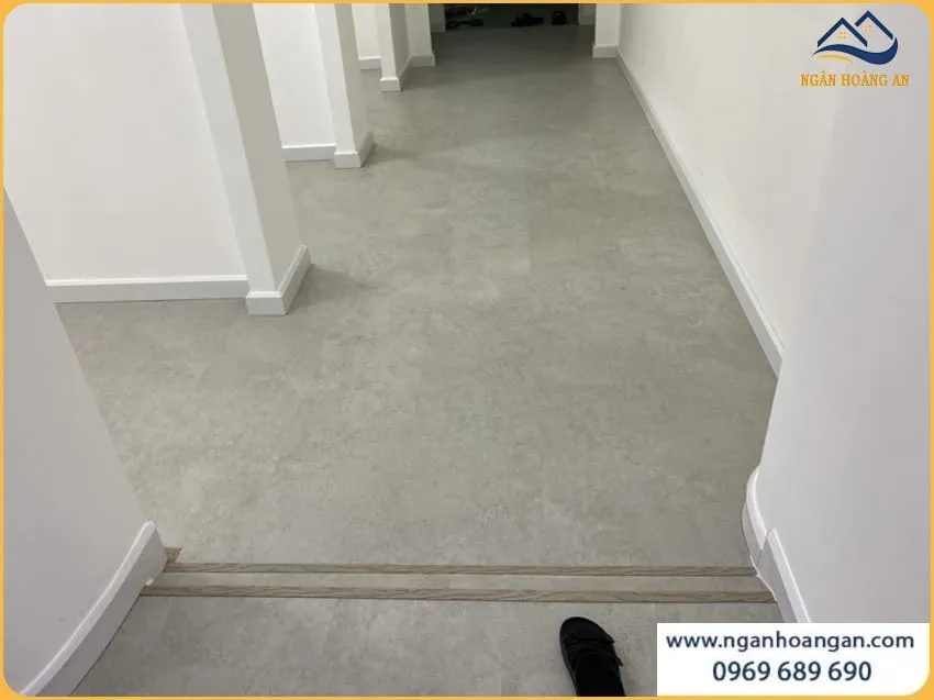 Cửa Hàng Lát Sàn Nhựa Hèm Khoá Glotex VD905