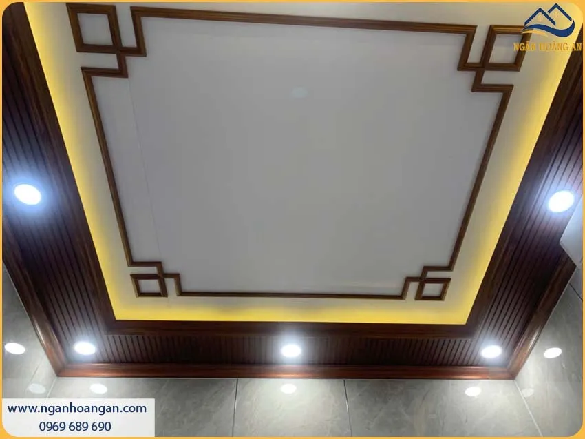 Ốp Trần Giật Cấp Nhựa Giả Gỗ Có Độ Bền Cao Lên Đến 20 Năm