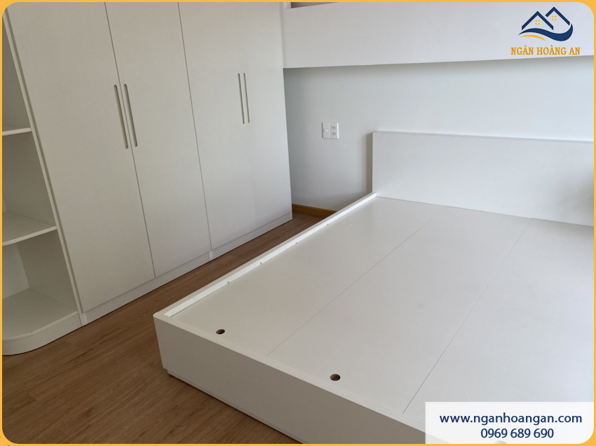 Đội Ngũ Lát Sàn Gỗ Công Nghiệp Cho Phòng Ngủ Kinh Nghiệm