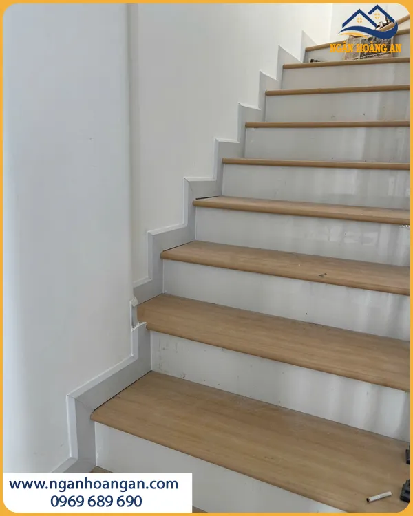 Công Trình Len Chân Tường PVC755 Chất Lượng Và Uy Tín