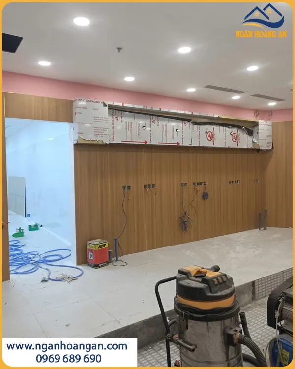 Đội Ngũ Thi Công Tấm Than Tre iWood Weir-1 Uy Tín 