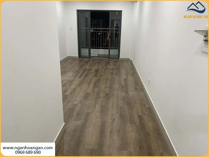 Đơn Vị Lát Sàn Nhựa Hèm Khoá Cho Căn Hộ Giá Tốt