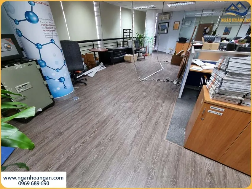 Đơn Vị Lát Sàn Nhựa Hèm Khoá Cho Công Ty Uy Tín Đơn Vị Lát Sàn Nhựa Hèm Khoá Cho Công Ty Uy Tín
