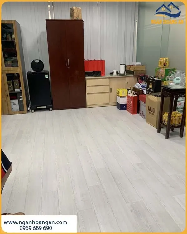 Đơn Vị Lát Sàn Nhựa Tự Dán Cho Công Ty Uy Tín Đơn Vị Lát Sàn Nhựa Tự Dán Cho Công Ty Uy Tín