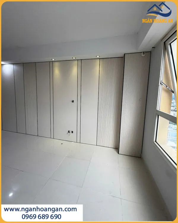 Đơn Vị Ốp Tường Lam Sóng Và Than Tre iWood CW-1 