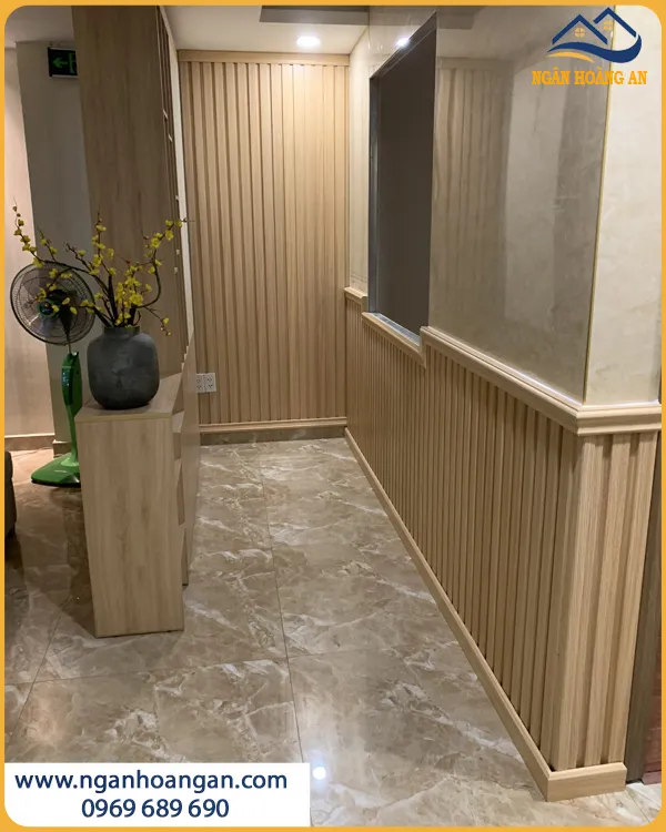 Đơn Vị Ốp Tường Lamri Bằng Lam Sóng Nhựa Giá Hợp Lý Đơn Vị Ốp Tường Lamri Bằng Lam Sóng Nhựa Giá Hợp Lý