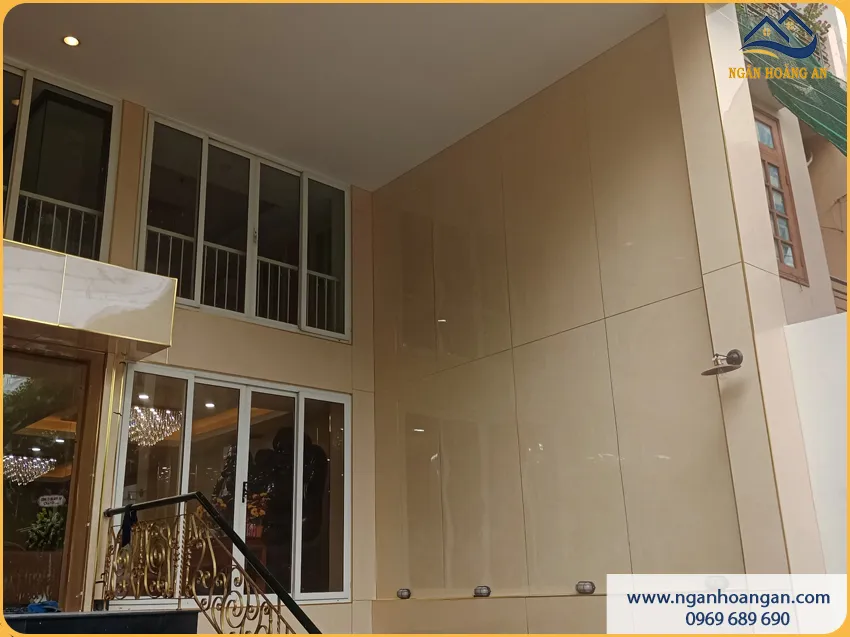Đơn Vị Ốp Tường Văn Phòng Bằng PVC Giả Đá Uy Tín