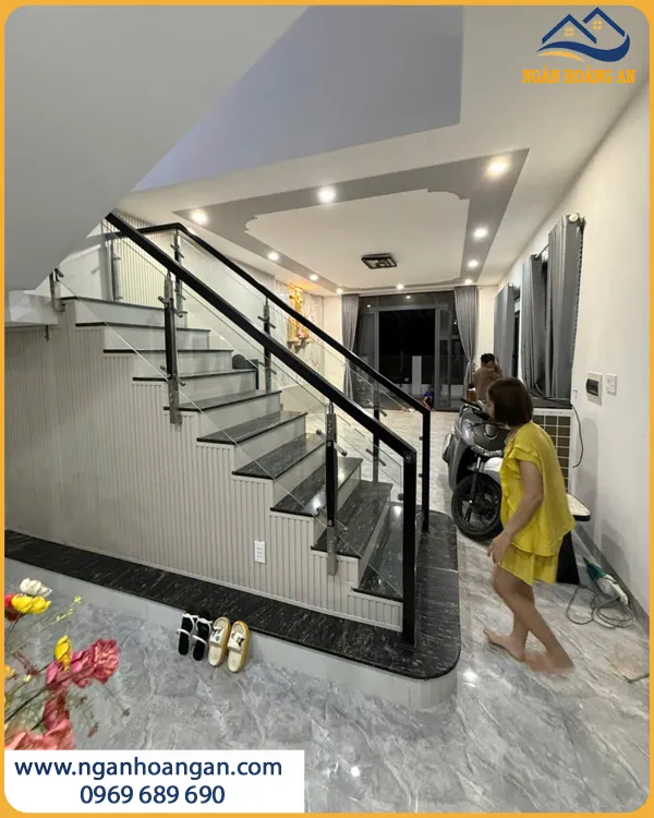 Đơn Vị Thi Công Lam Sóng Kosmos K-927 Uy Tín