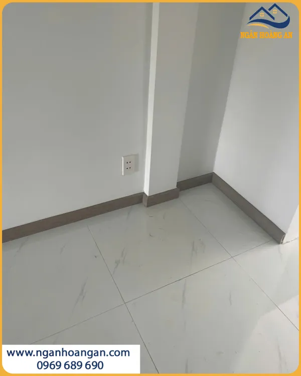 Đơn Vị Thi Công Len Chân Tường PVC767 Chuyên Nghiệp Và Uy Tín Đơn Vị Thi Công Len Chân Tường PVC767 Chuyên Nghiệp Và Uy Tín