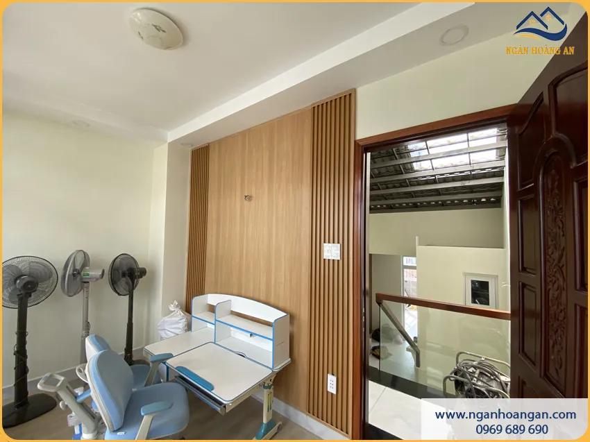 Đơn Vị Thi Công Phòng Ngủ Ốp Tường Nano Uy Tín