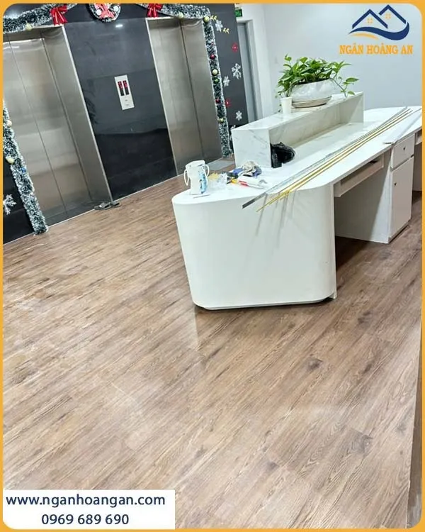 Sàn Nhựa Dán Keo MsFloor 22005 Dễ Dàng Vệ Sinh Sàn Nhựa Dán Keo MsFloor 22005 Dễ Dàng Vệ Sinh