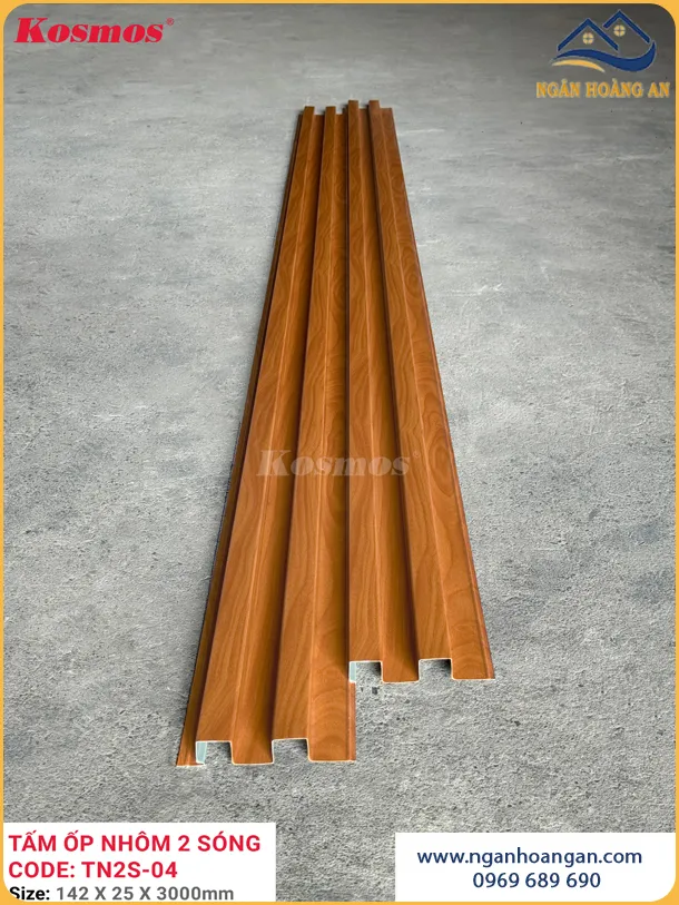 Lam Nhôm 2 Sóng Cao Kosmos TN2S-04 Vân Gỗ Cam Cánh Gián Lam Nhôm 2 Sóng Cao Kosmos TN2S-04 Vân Gỗ Cam Cánh Gián