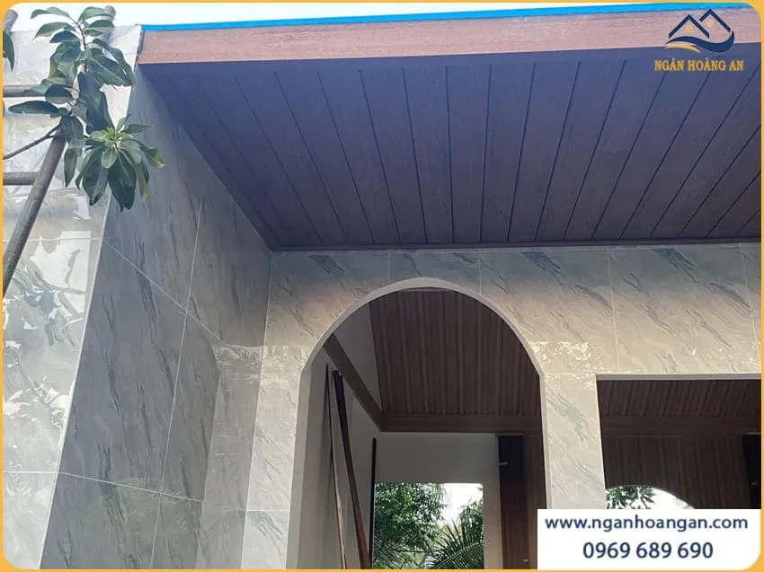 Lắp Đặt Gỗ Nhựa Ngoài Trời Kosmos Ốp Trần Mái Hiên Lắp Đặt Gỗ Nhựa Ngoài Trời Kosmos Ốp Trần Mái Hiên