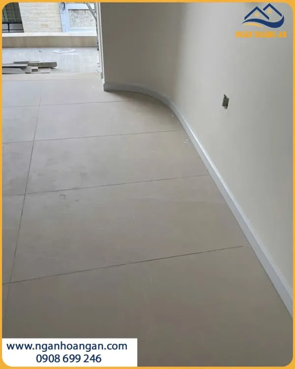 Lắp Đặt Len Chân Tường PVC 775 Bền Bỉ Sang Trọng