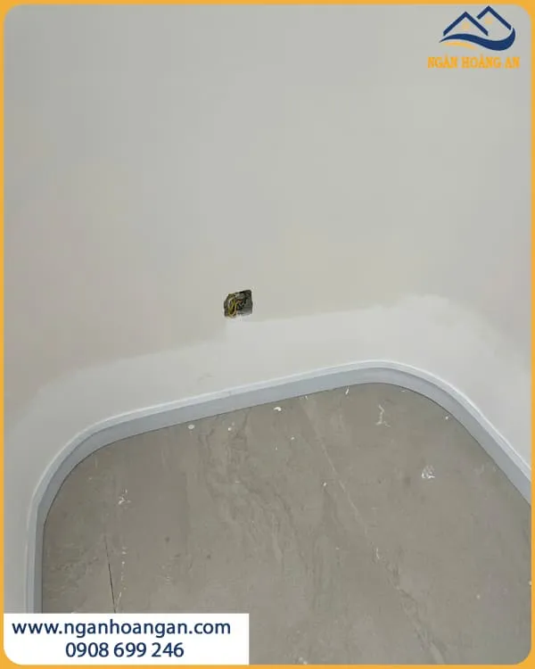 Lắp Đặt Len Chân Tường PVC 775 Cho Phòng Ngủ