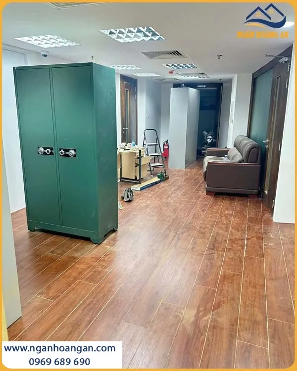 Sàn Gỗ Camsan 4545 Chịu Lực Tốt Phù Hợp Văn Phòng