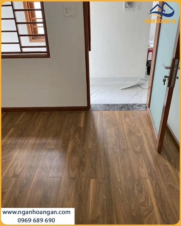 Khách Hàng Rất Tin Dùng Sàn Gỗ Công Nghiệp Charmwood 8mm