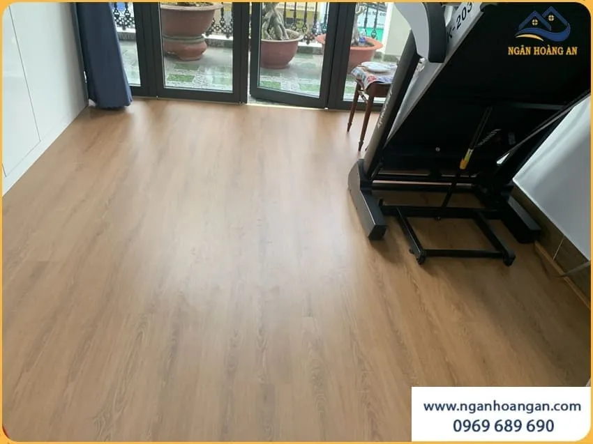 Lắp Đặt Sàn Nhựa Hèm Khoá Tăng Thẩm Mỹ Cho Nhà Ở