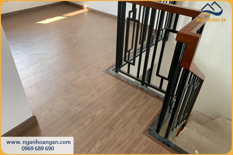 Lát Sàn Gỗ Công Nghiệp Cho Nhà Ở Chất Lượng