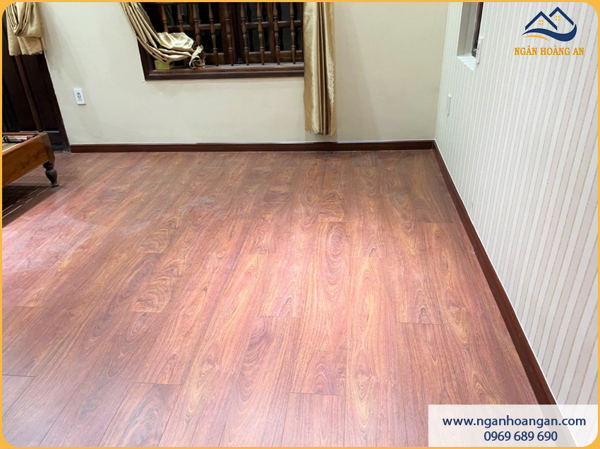 Lát Sàn Gỗ Công Nghiệp Cho Phòng Ngủ Bền Đẹp Theo Thời Gian