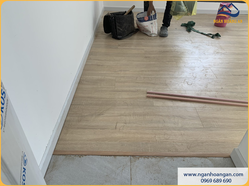 Lát Sàn Gỗ Công Nghiệp Cho Phòng Ngủ Hạn Chế Trầy Xước