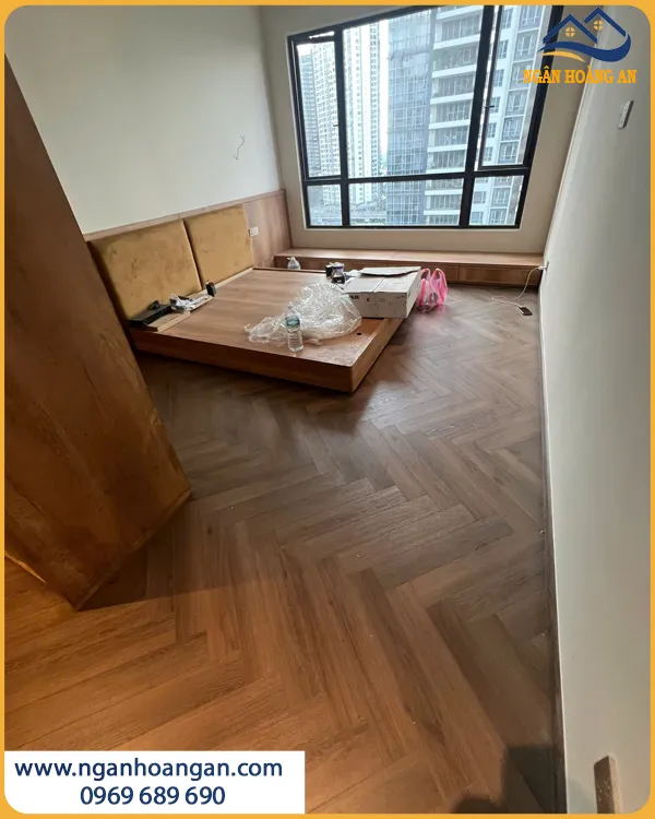 Lát Sàn Gỗ Xương Cá Charmwood D3413 Bền Màu Lâu Dài