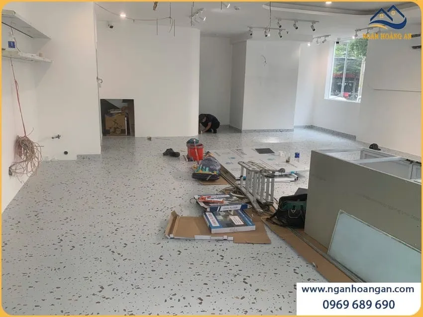 Lát Sàn Nhựa Dán Keo THFloor W309 Cho Không Gian Cửa Hàng Lát Sàn Nhựa Dán Keo THFloor W309 Cho Không Gian Cửa Hàng