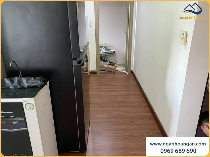 Lát Sàn Nhựa Hèm Khoá Cho Căn Hộ Chung Cư