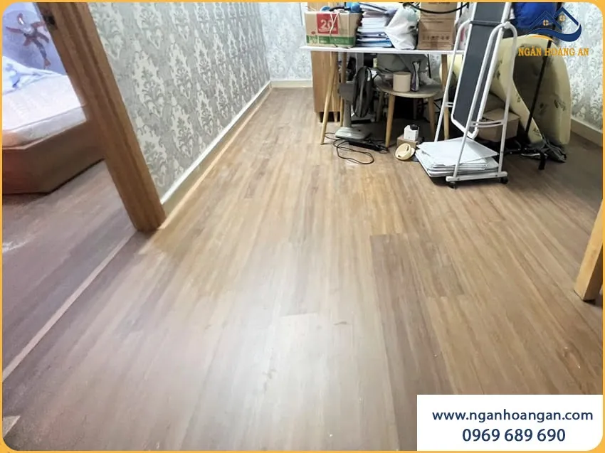 Lát Sàn Nhựa Hèm Khoá Cho Căn Hộ Chung Cư
