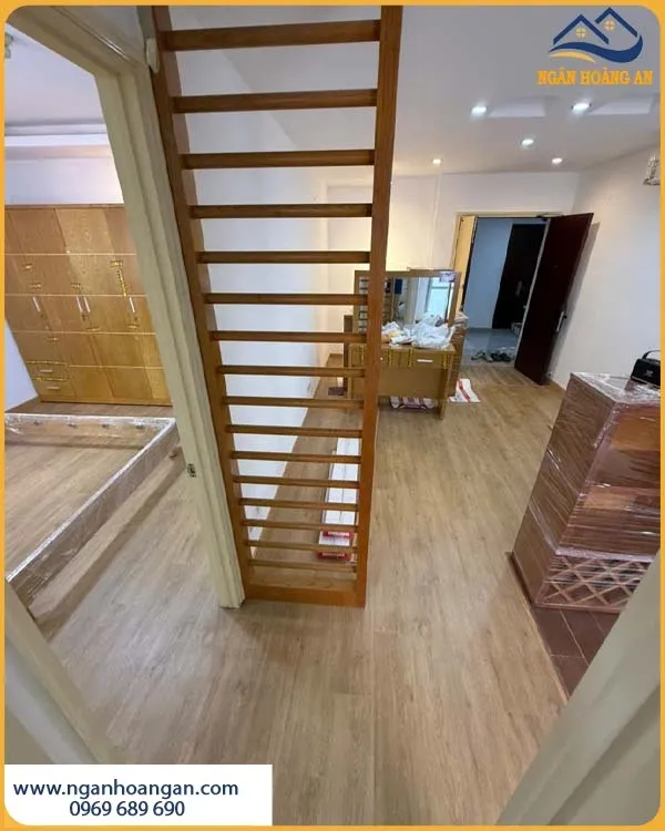 Lát Sàn Nhựa Hèm Khoá Cho Căn Hộ Dễ Lau Chùi