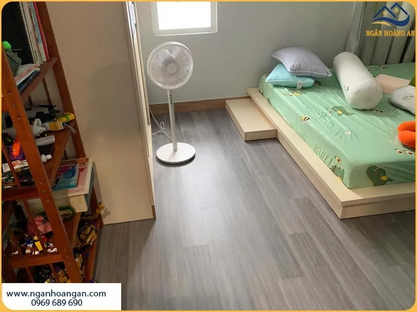 Lát Sàn Nhựa Hèm Khoá Cho Phòng Ngủ Dễ Lau Chùi