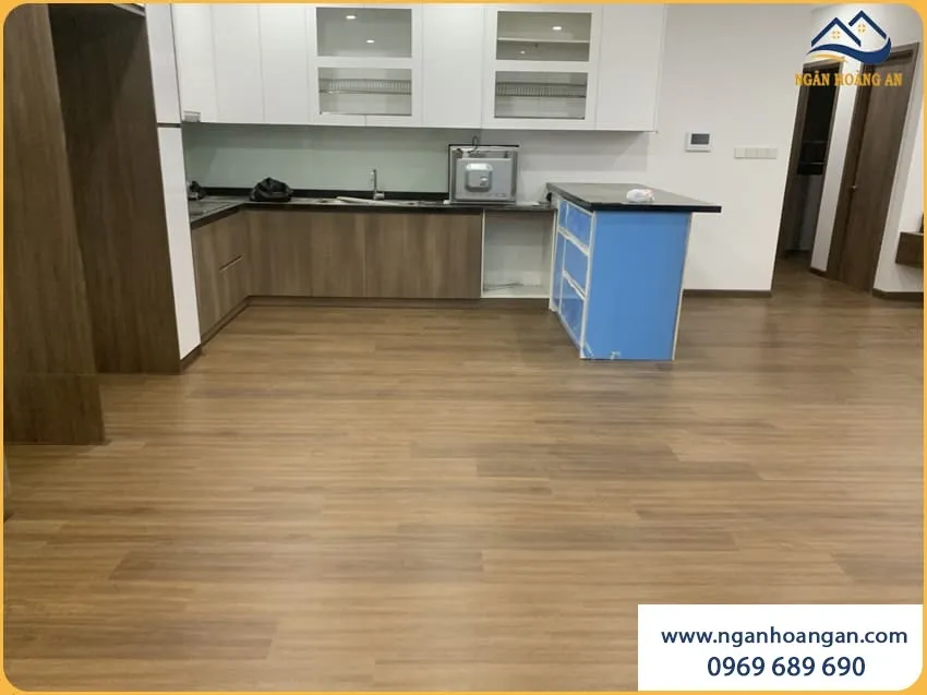 Lót Sàn Nhựa Hèm Khoá Tăng Thẩm Mỹ Chung Cư