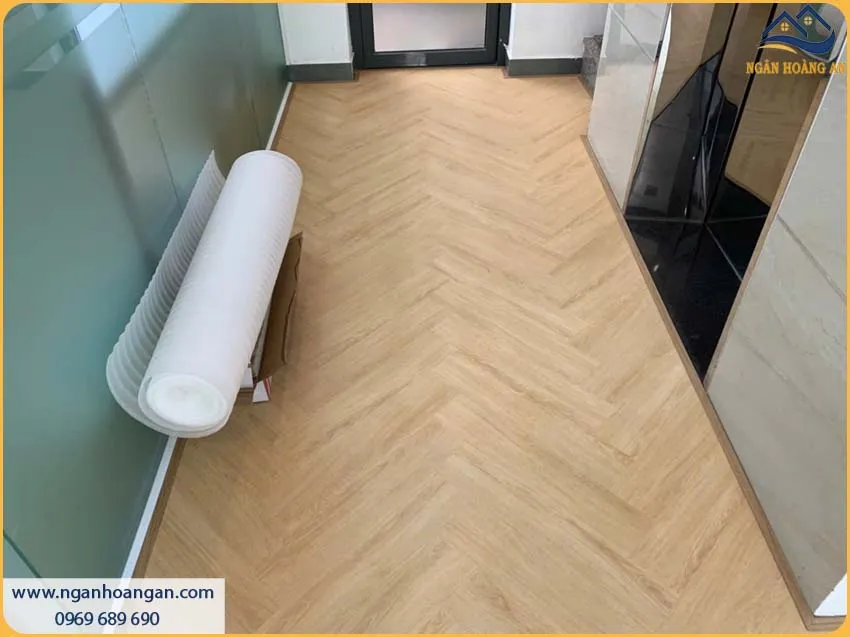 Sàn Nhựa Xương Cá THFLoor Thi Công Nhanh, Có Độ Bền Cao Sàn Nhựa Xương Cá THFLoor Thi Công Nhanh, Có Độ Bền Cao