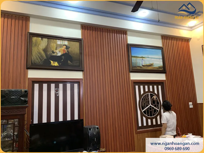 Mẫu Ốp Tường Trang Trí Nhà Ở Bằng Lam Sóng Đẹp Hiện Đại
