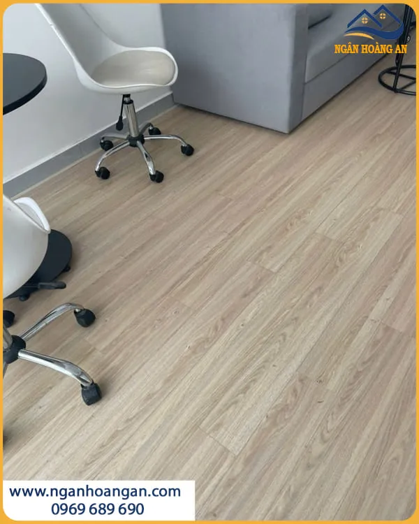 Ngân Hoàng An Thi Công Lát Sàn Gỗ Wilson W445 Giá Tốt