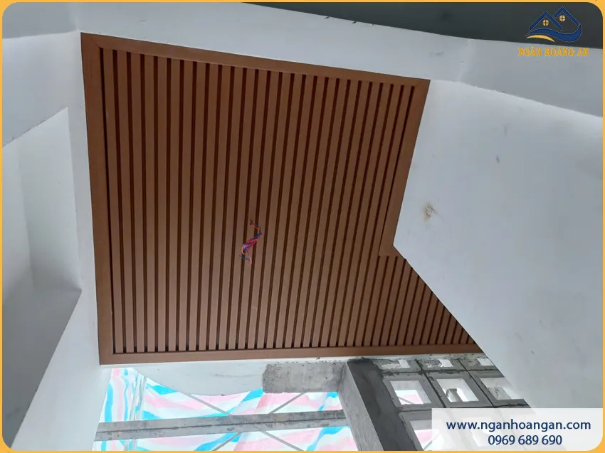 Ốp Trần Lam Sóng Phủ ASA Hobiwood Bền Màu Theo Thời Gian