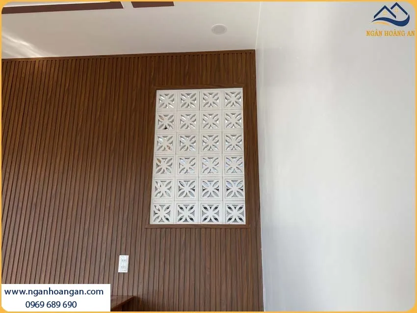 Tấm Lam Sóng Giả Gỗ Kosmos 4S150X9-009 Vân Gỗ Sắc Nét Sang Trọng 