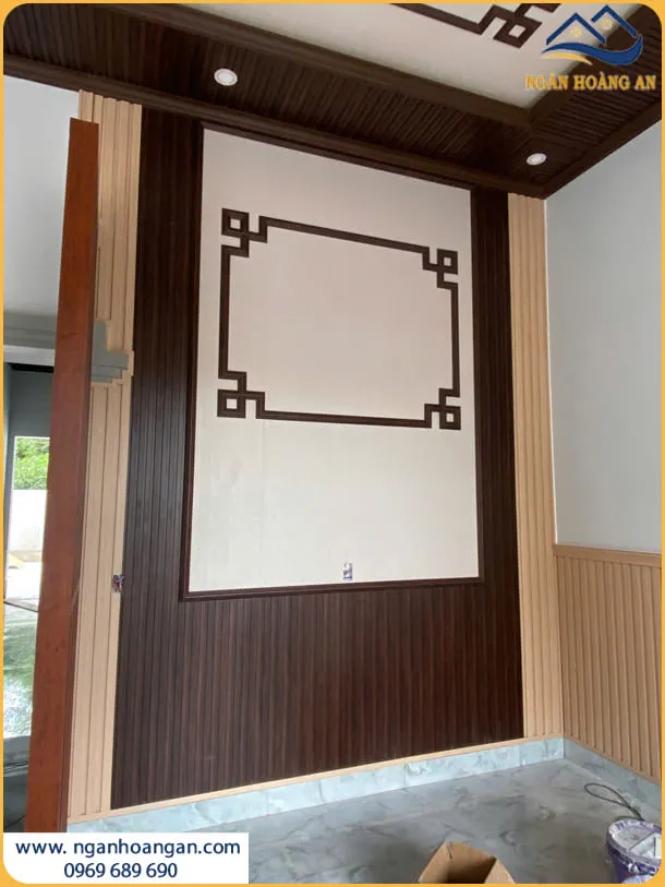 Ốp Tường Lam Sóng Nhựa Giả Gỗ Cho Phòng Khách