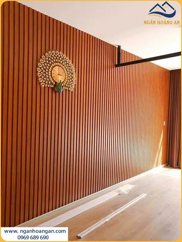 Ốp Tường Lam Sóng Nhựa Giả Gỗ Giúp Không Gian Ấm Cúng Ốp Tường Lam Sóng Nhựa Giả Gỗ Giúp Không Gian Ấm Cúng